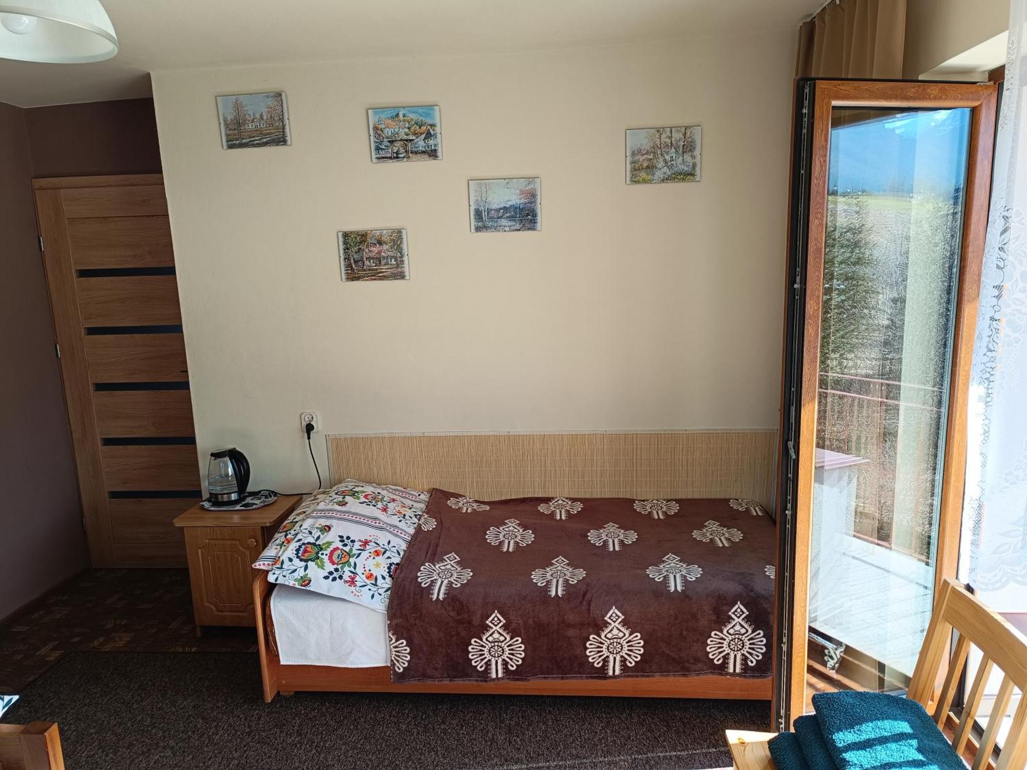 Homestay Goscinne Kasprusie 50a
