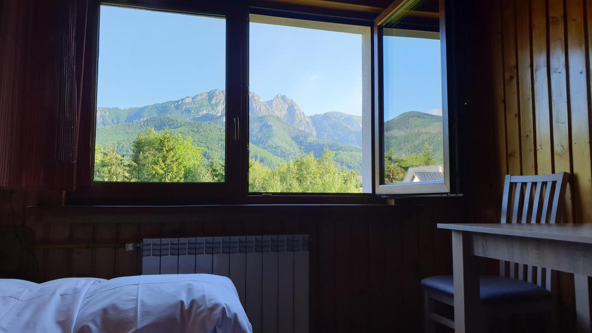 Goscinne Kasprusie 50a Homestay *
